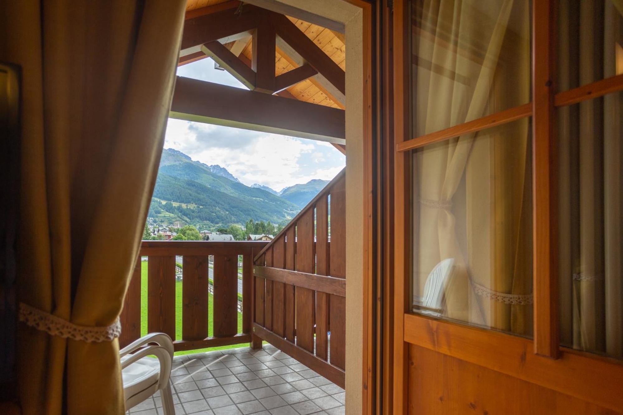 Appartamenti Serena Bormio Exterior photo